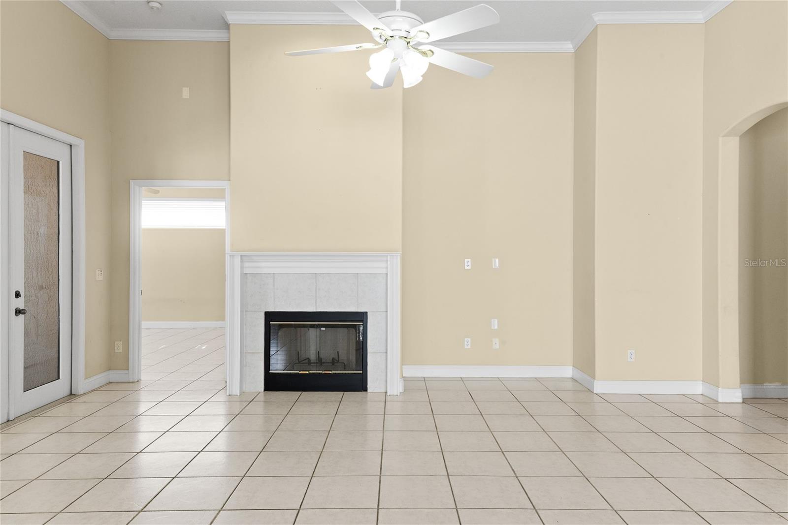 10507 Holly Crest Dr