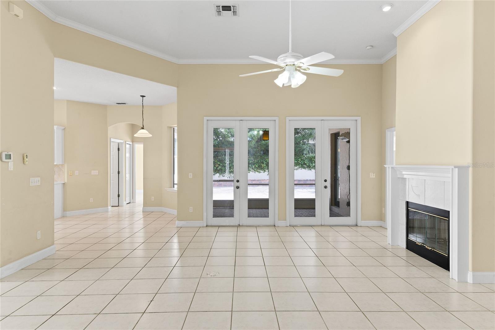 10507 Holly Crest Dr