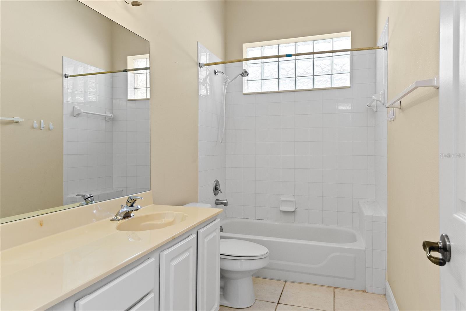 10507 Holly Crest Dr