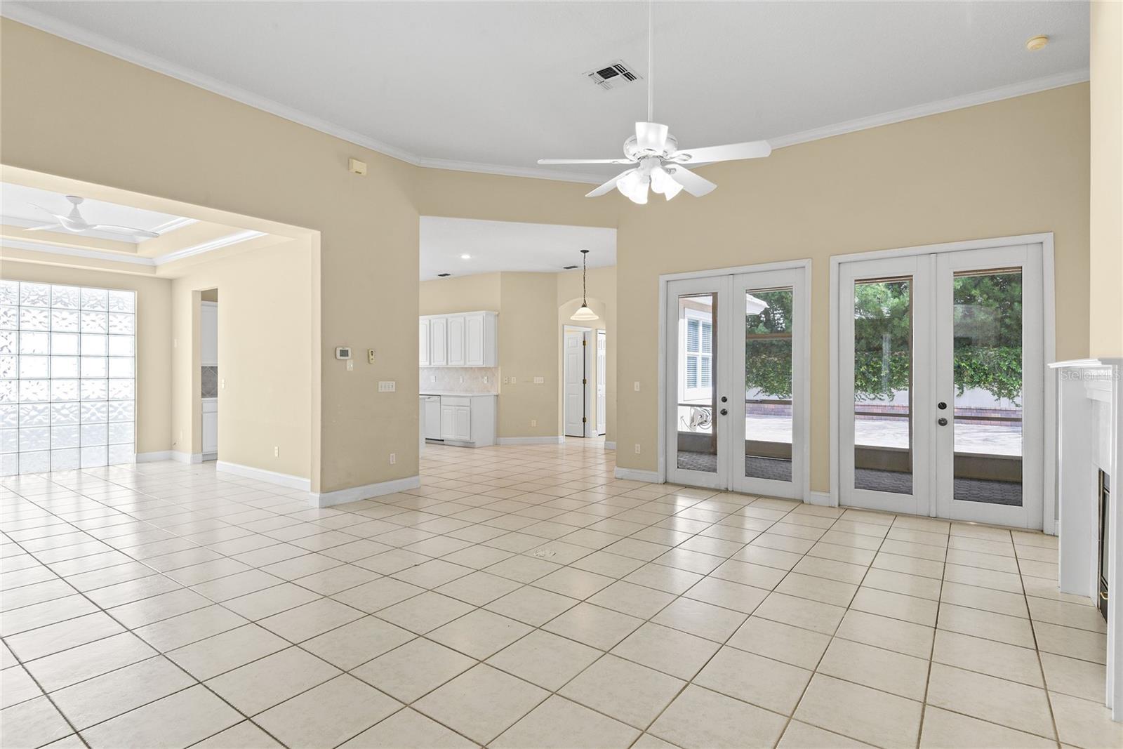 10507 Holly Crest Dr