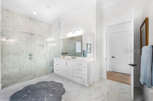 2516 Windermere Reserve Ct