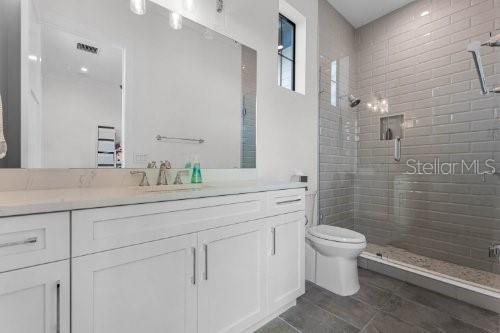 2516 Windermere Reserve Ct