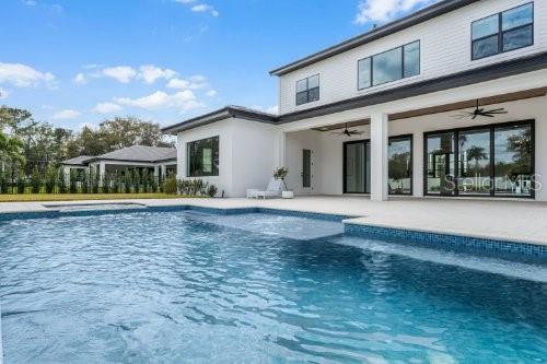 2516 Windermere Reserve Ct