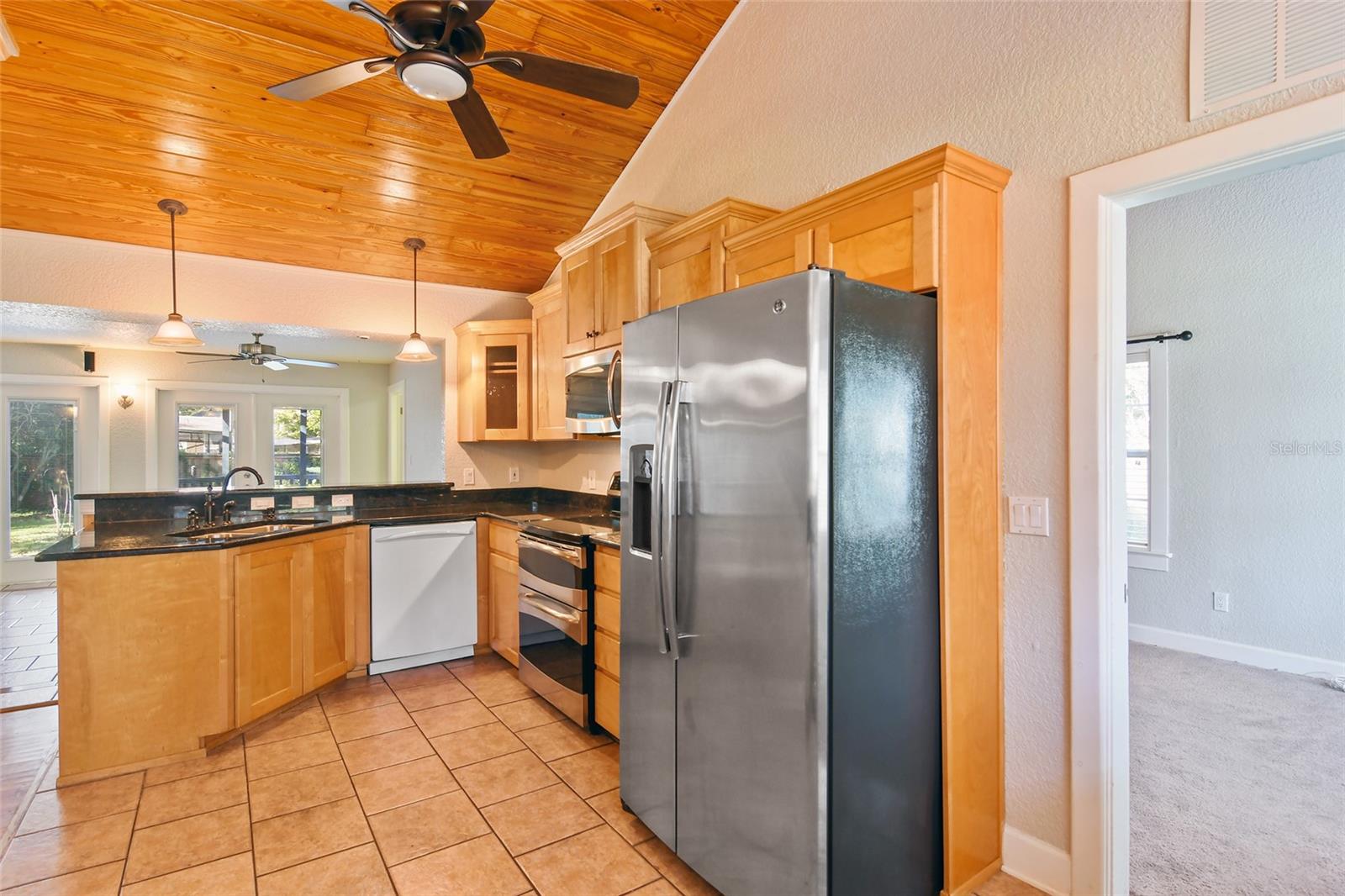 750 Royal Palm Ct