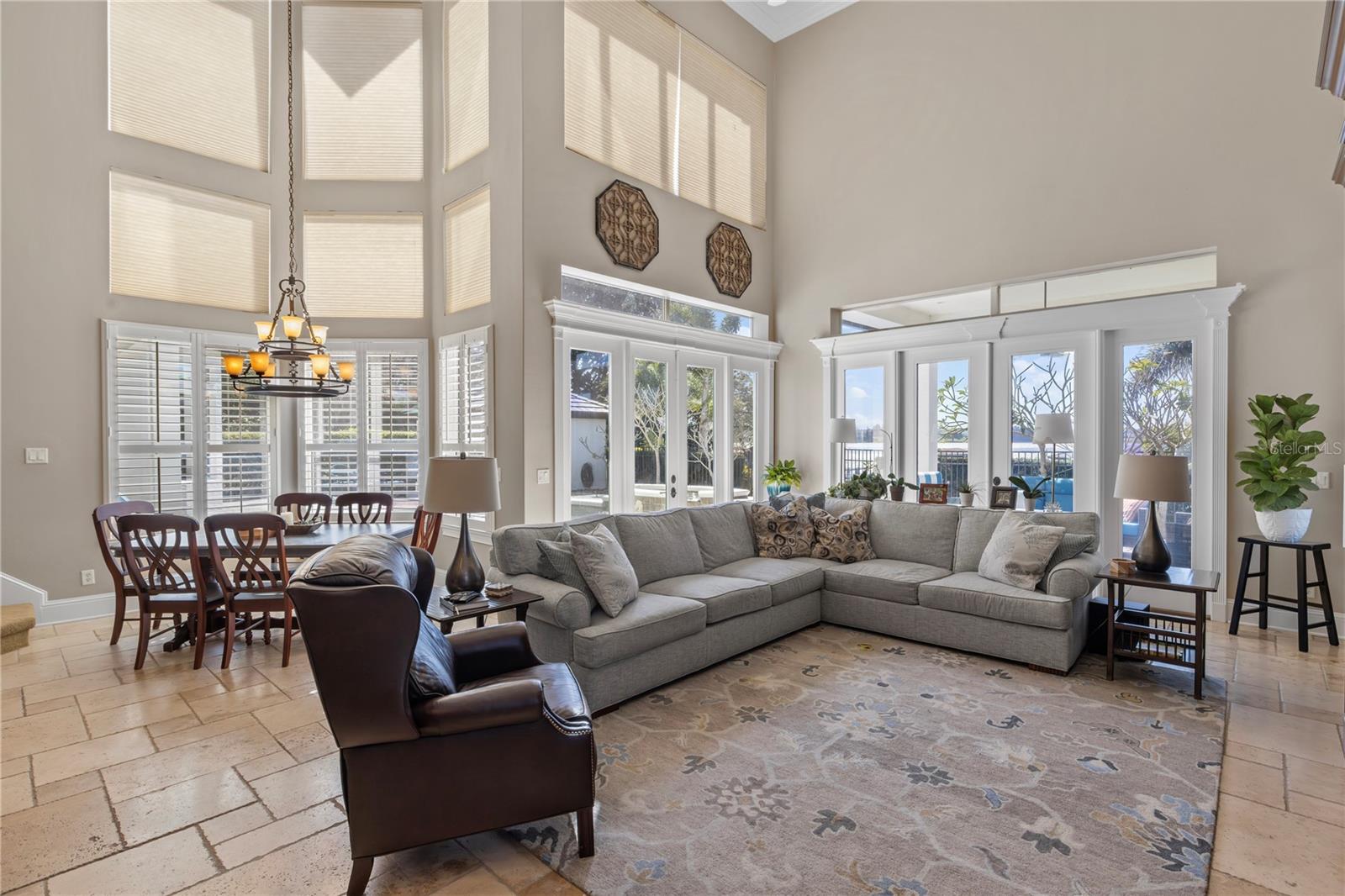 12537 Magnolia Cove Ct