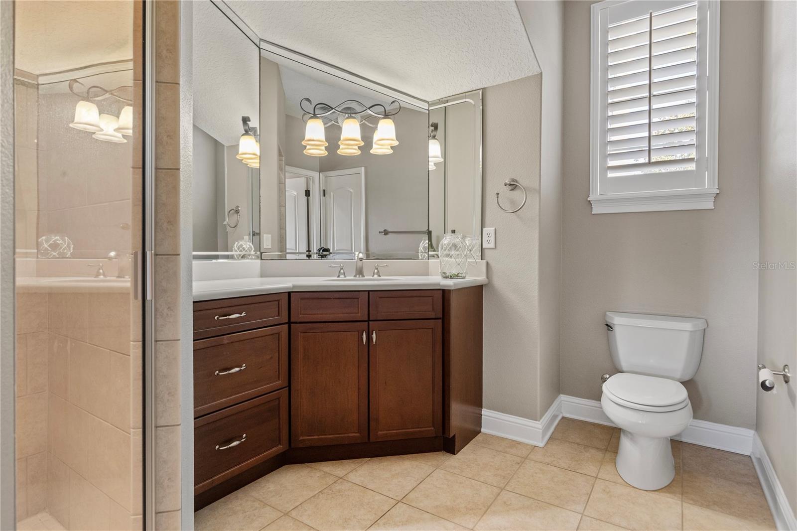 12537 Magnolia Cove Ct