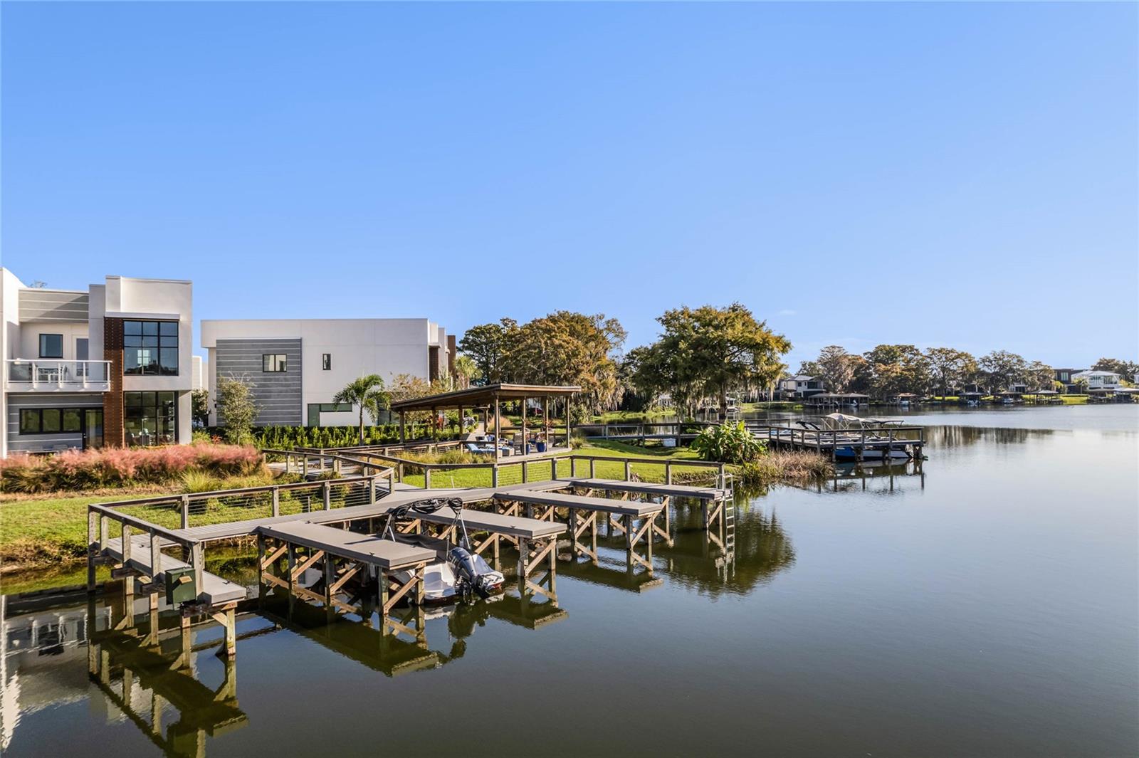 1808 Mondrian Cir