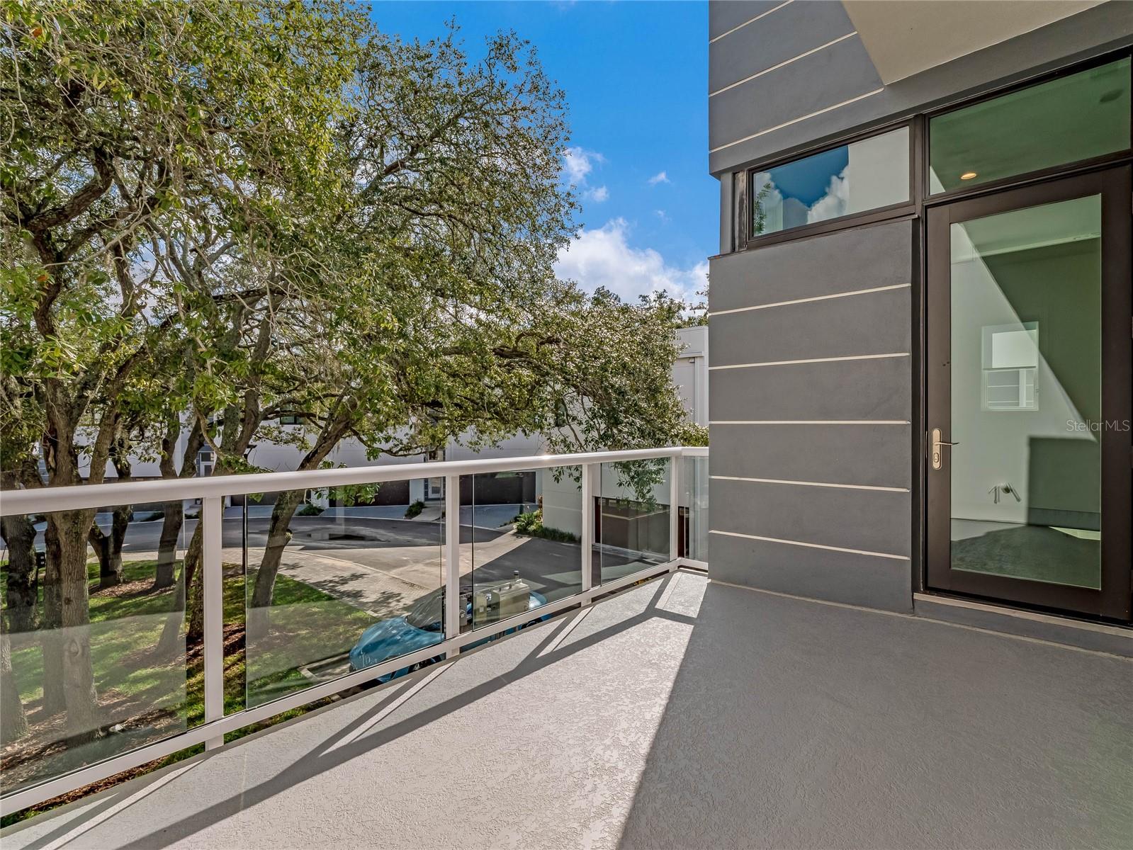 1808 Mondrian Cir