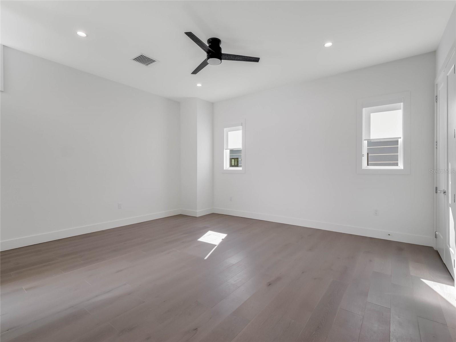 1808 Mondrian Cir