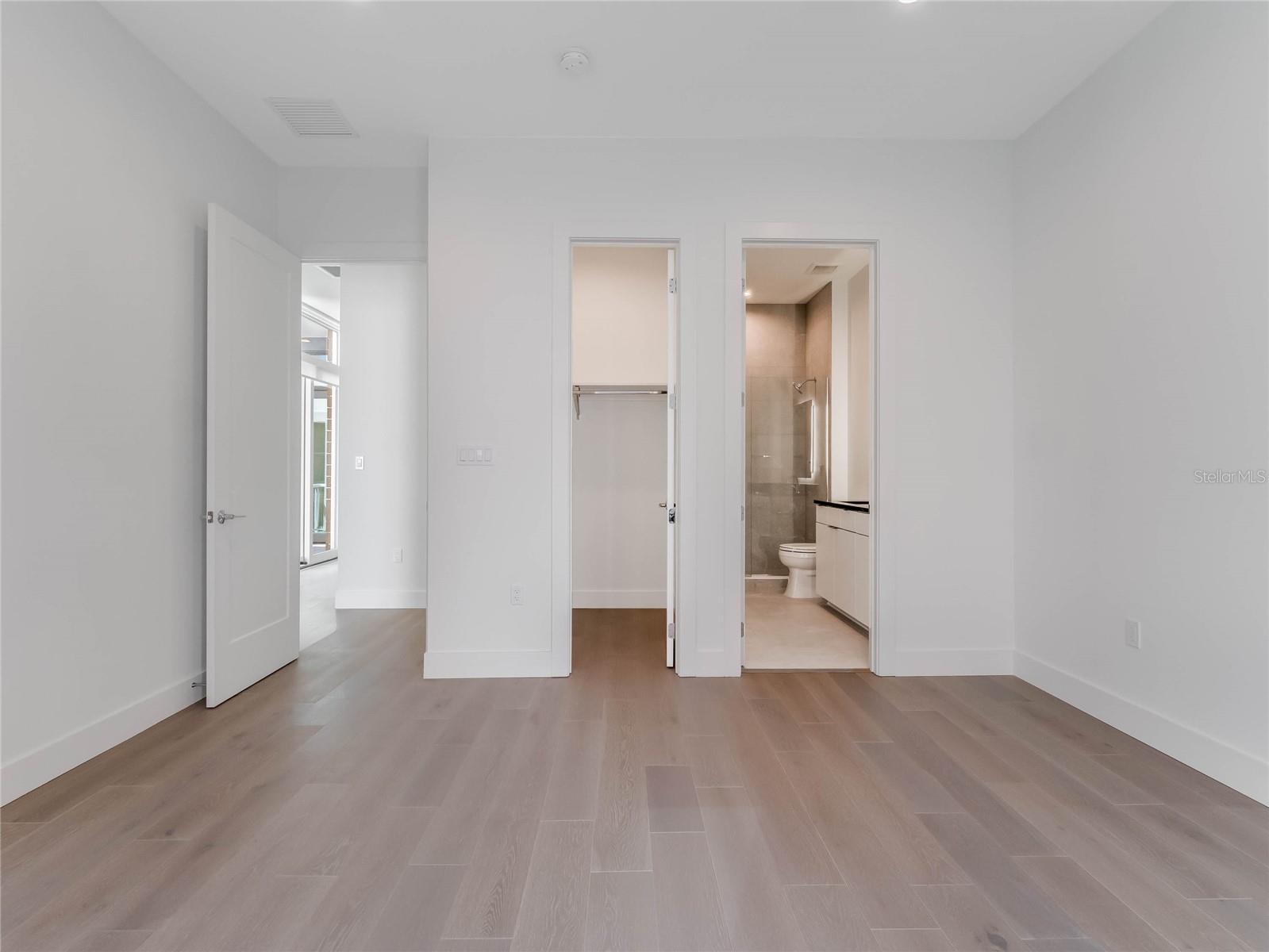 1808 Mondrian Cir