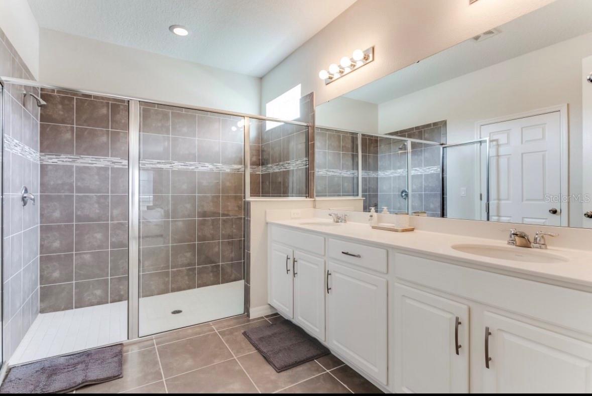 9000 Sunshine Ridge Loop