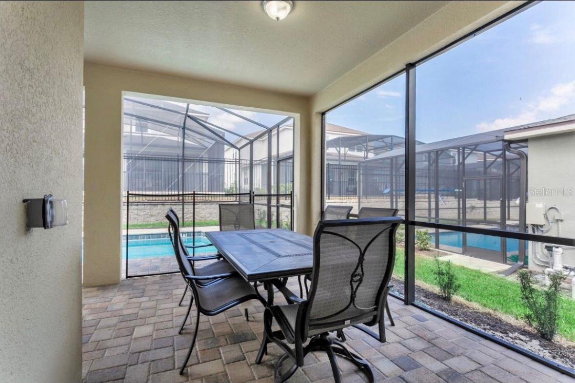 9000 Sunshine Ridge Loop