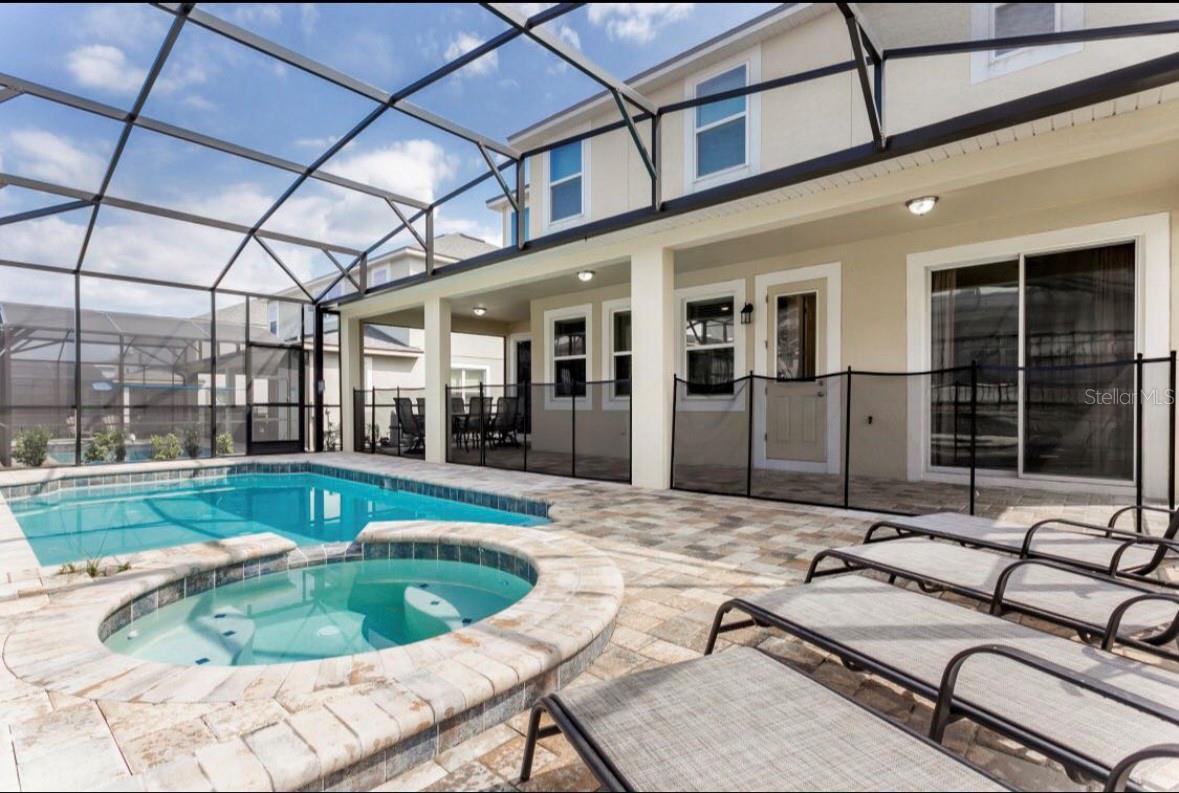 9000 Sunshine Ridge Loop