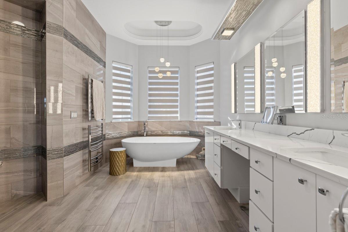 5409 Tildens Grove Blvd