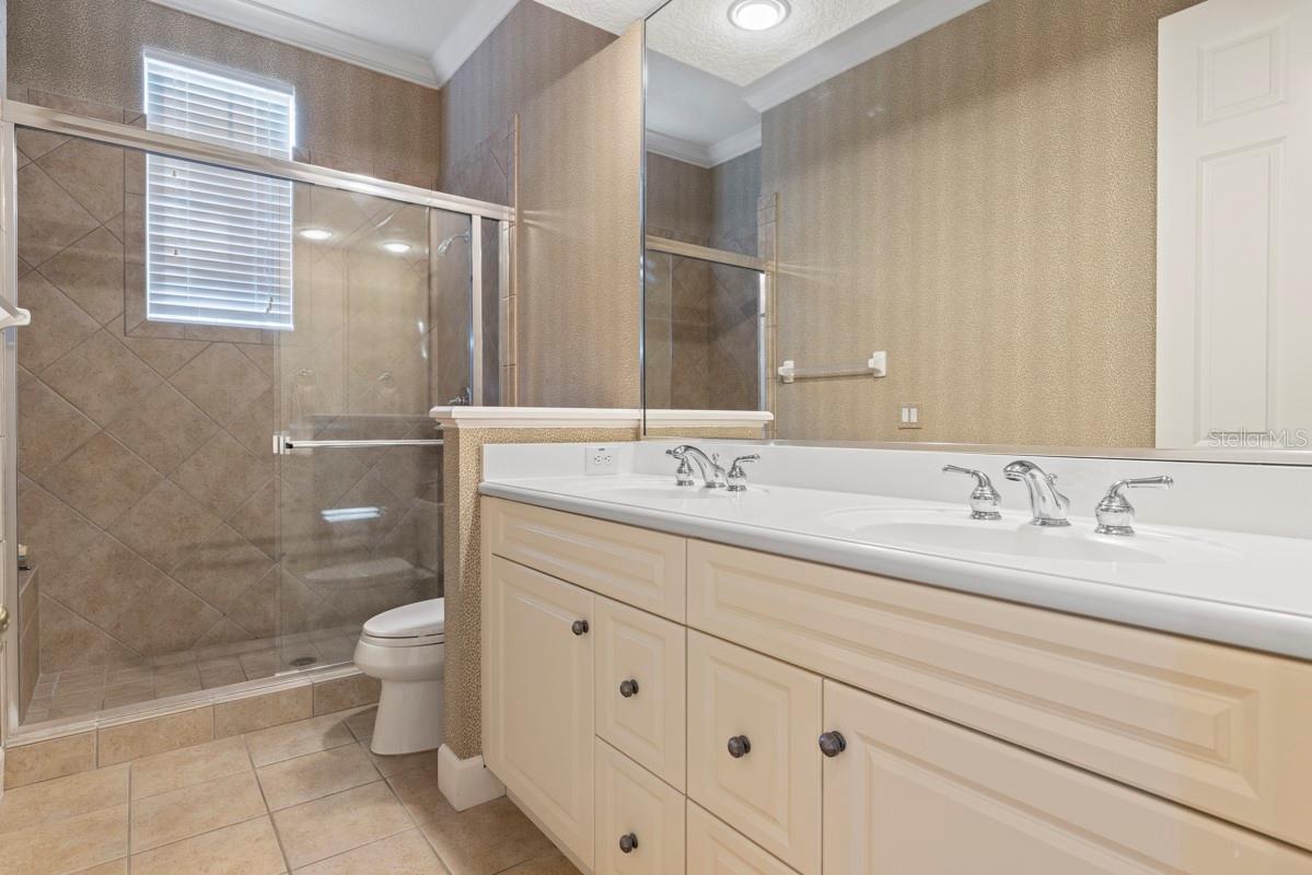 5409 Tildens Grove Blvd