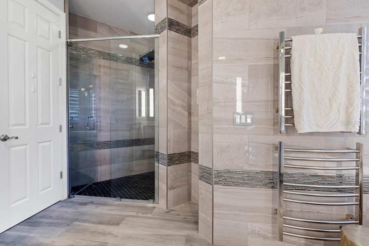 5409 Tildens Grove Blvd