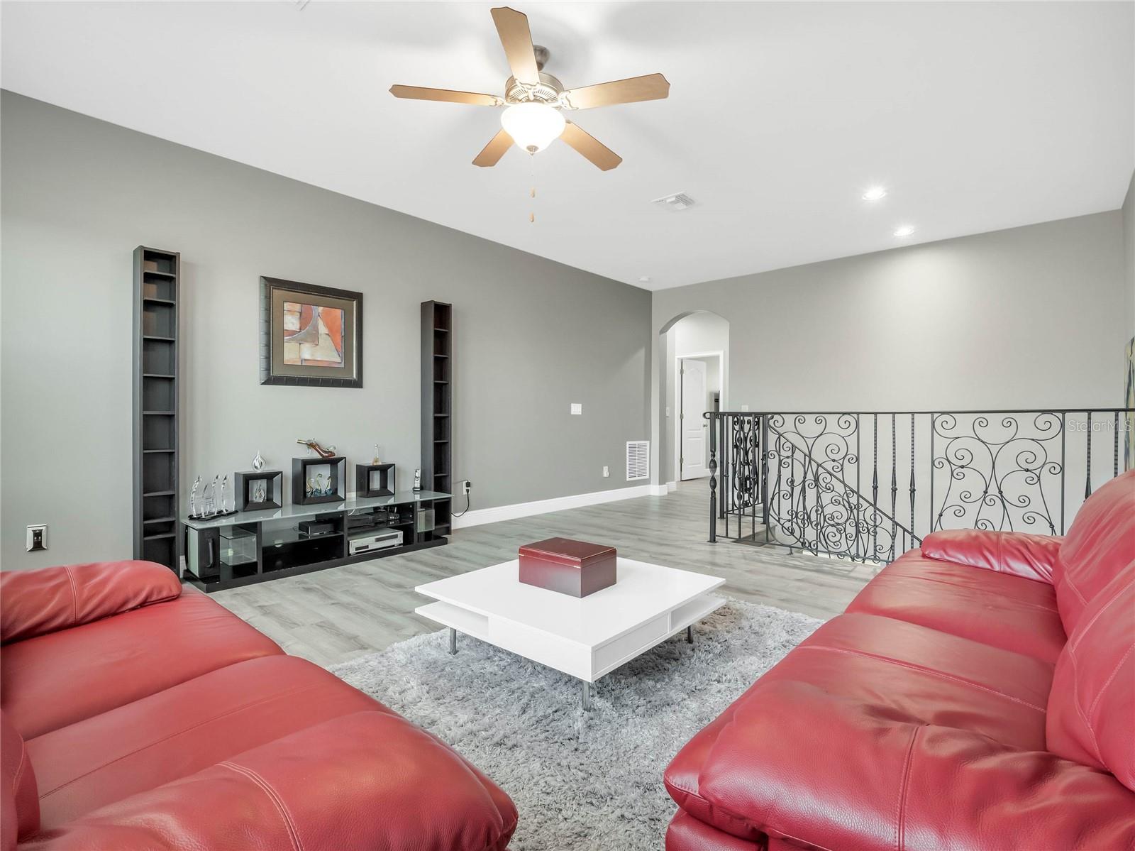 11689 Sprawling Oak Dr