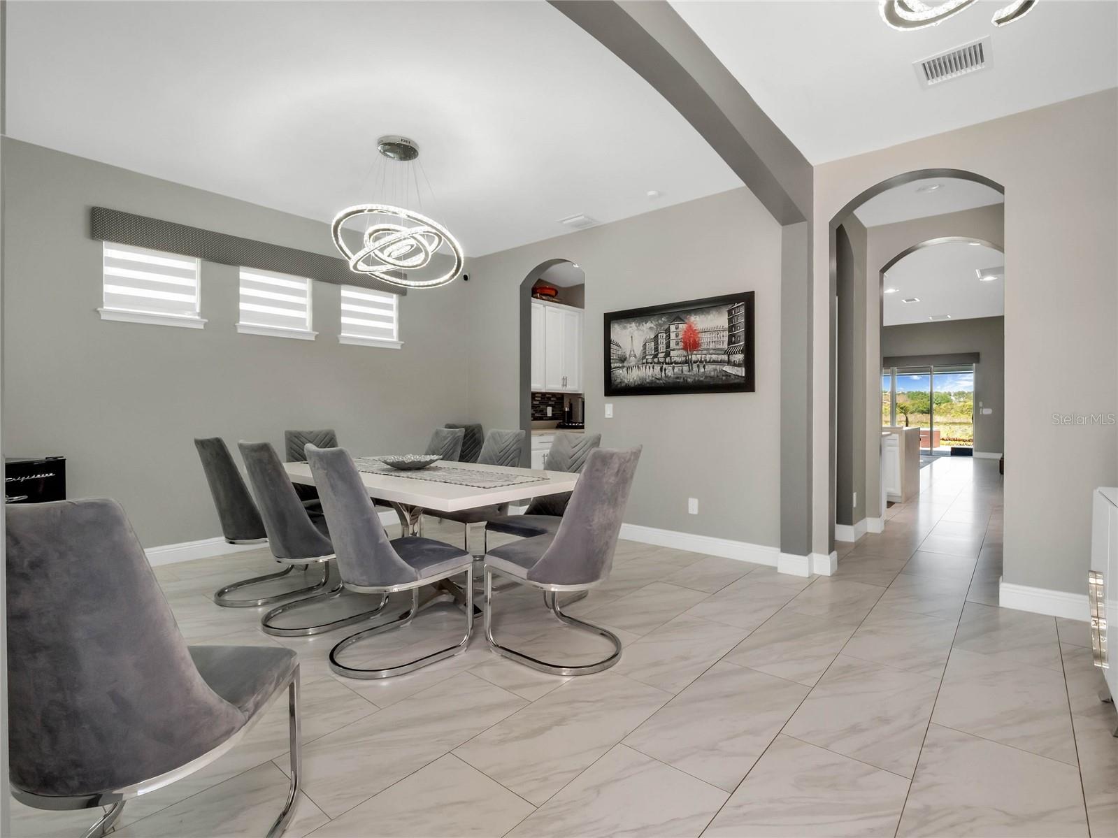 11689 Sprawling Oak Dr