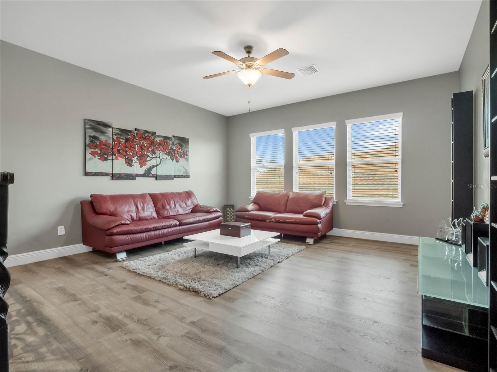 11689 Sprawling Oak Dr