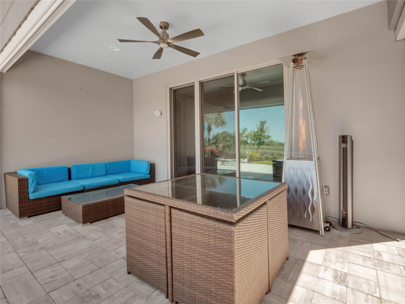 11689 Sprawling Oak Dr