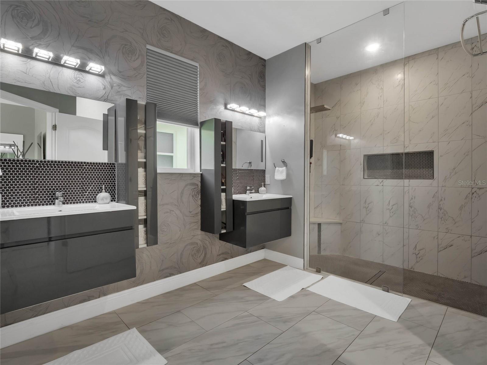 11689 Sprawling Oak Dr