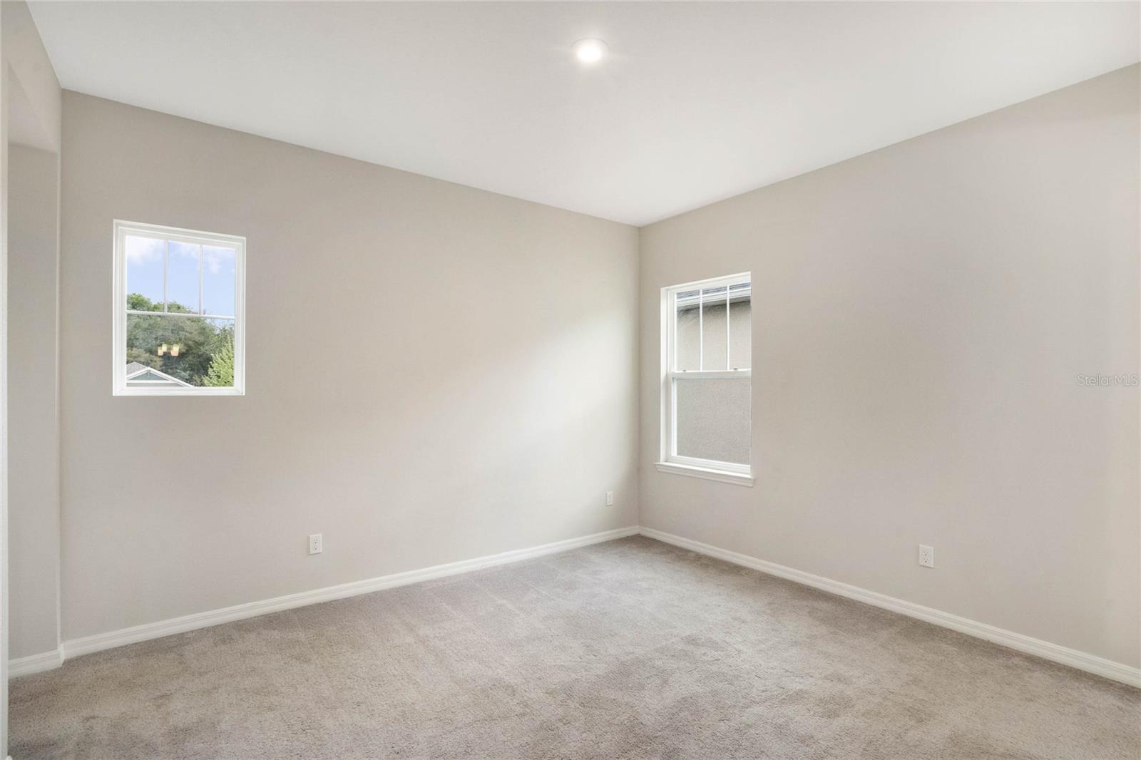 1132 Lakeside Estates Dr