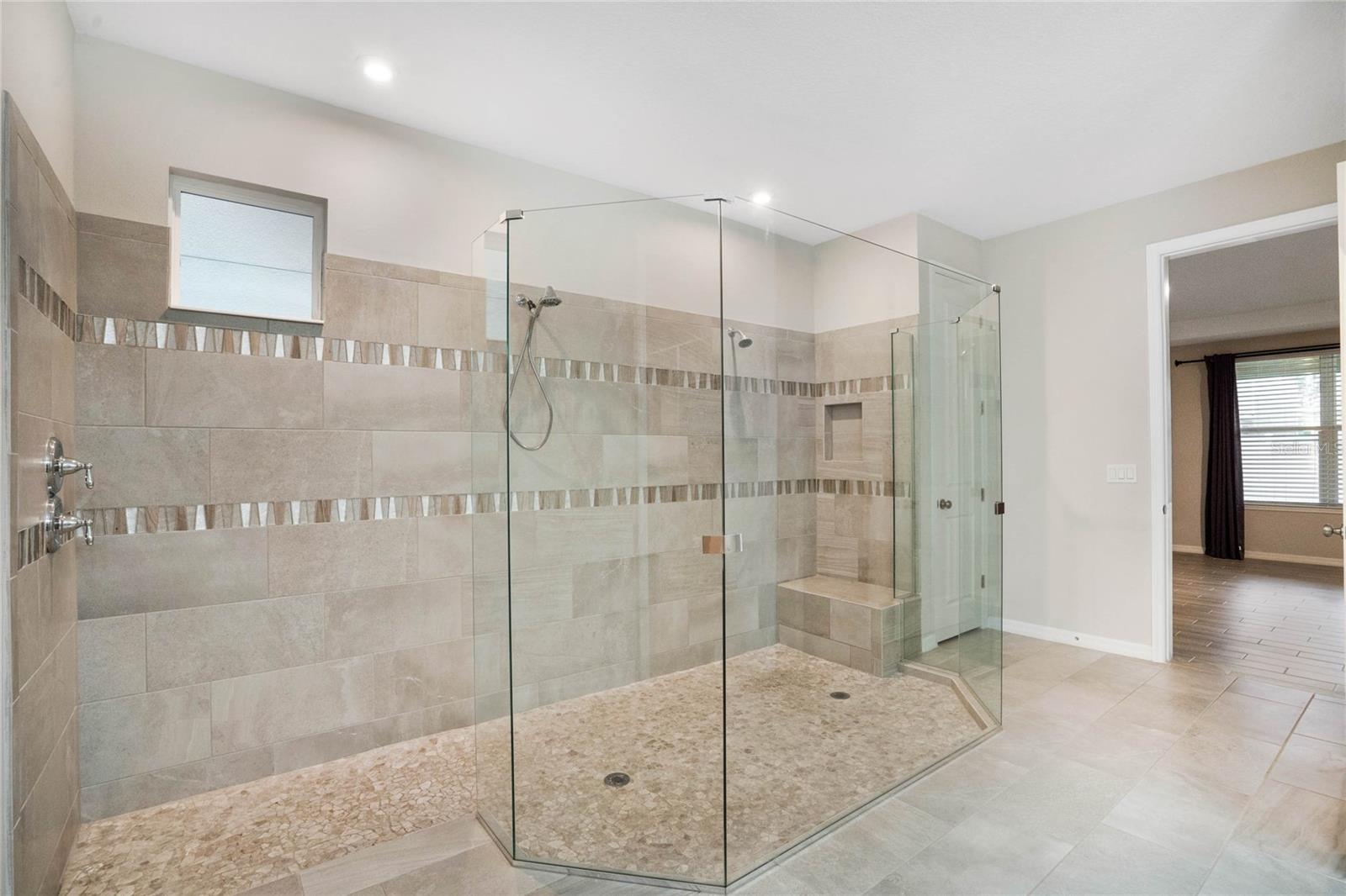 1132 Lakeside Estates Dr