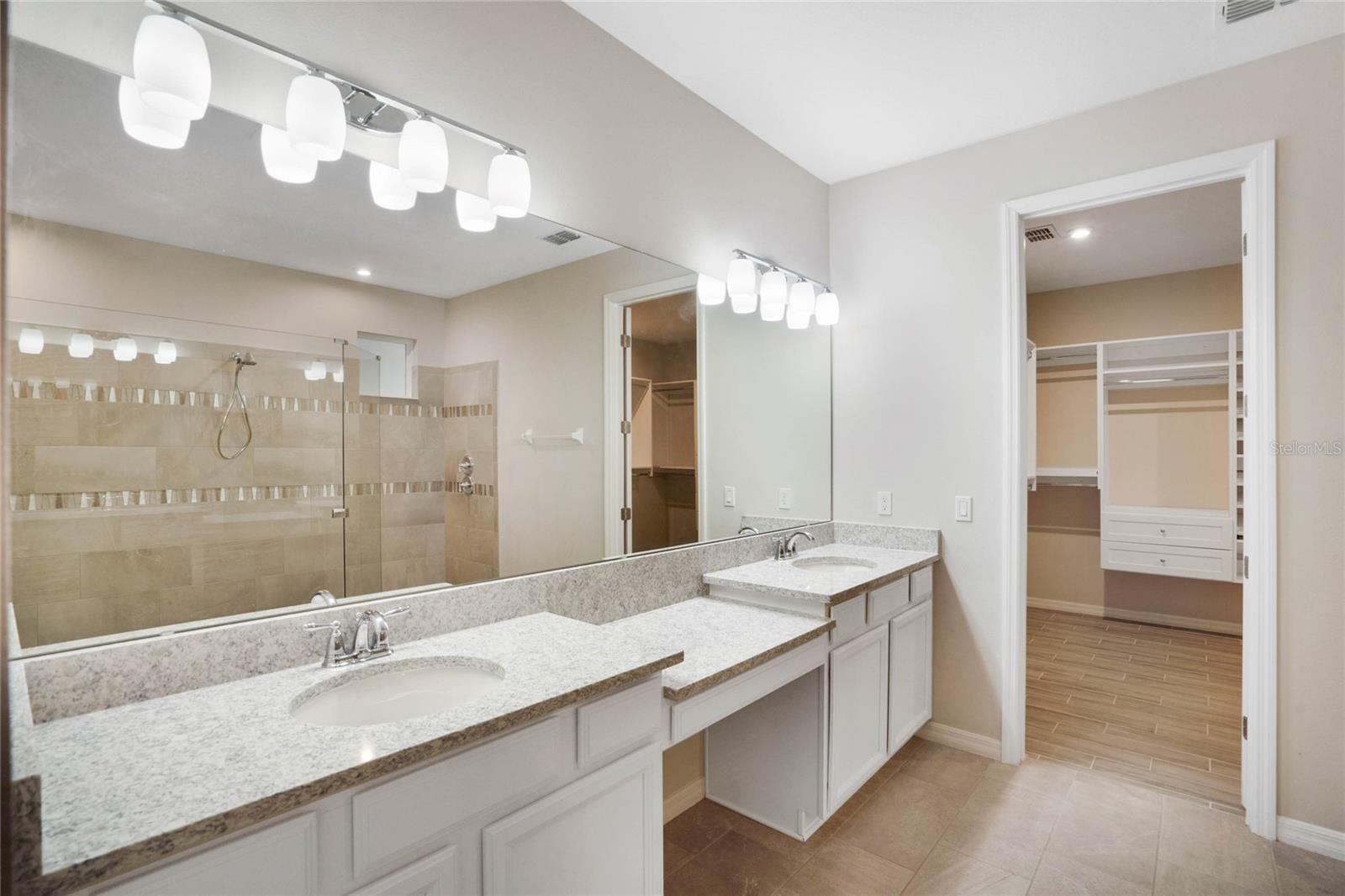 1132 Lakeside Estates Dr