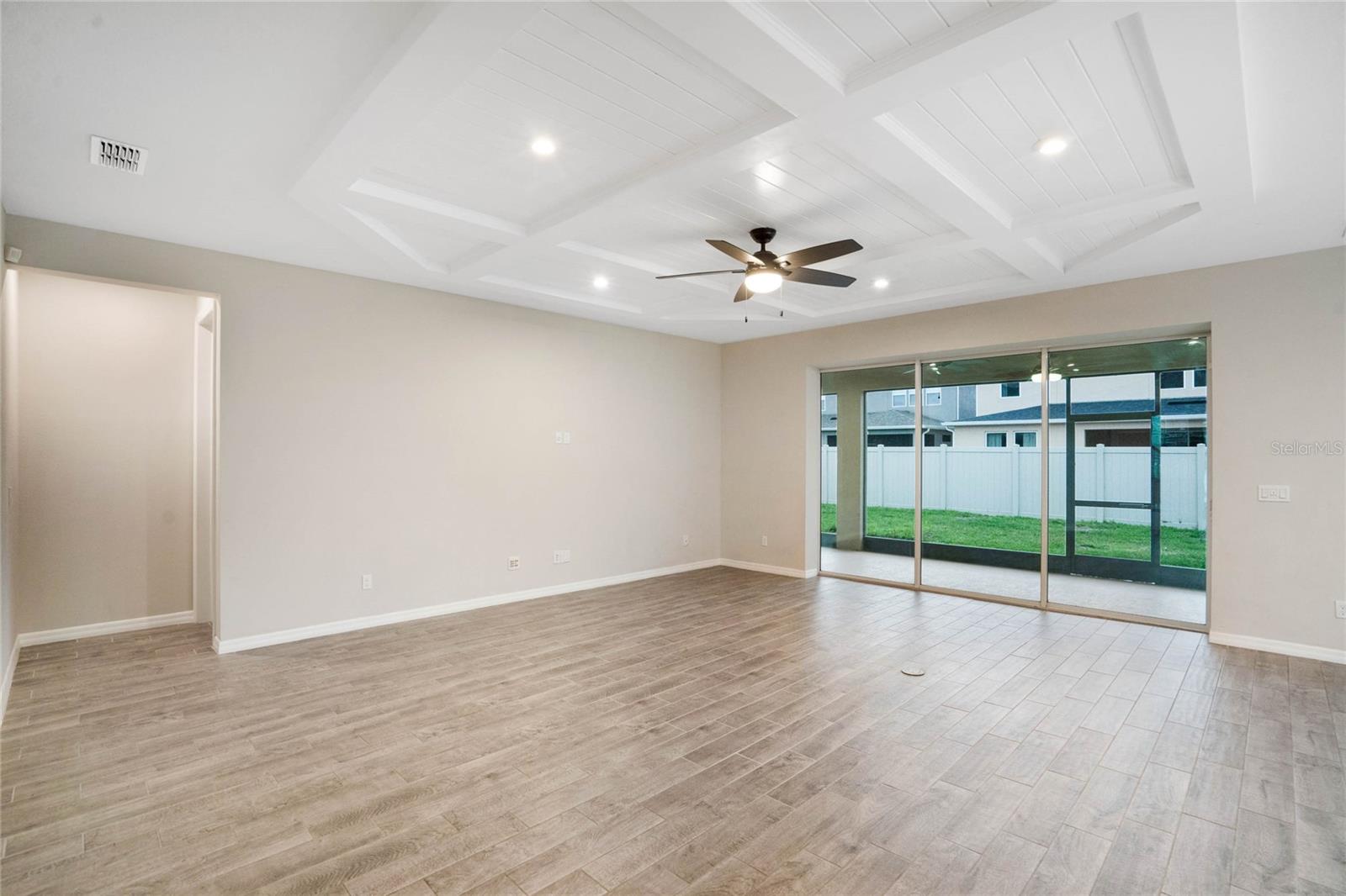 1132 Lakeside Estates Dr