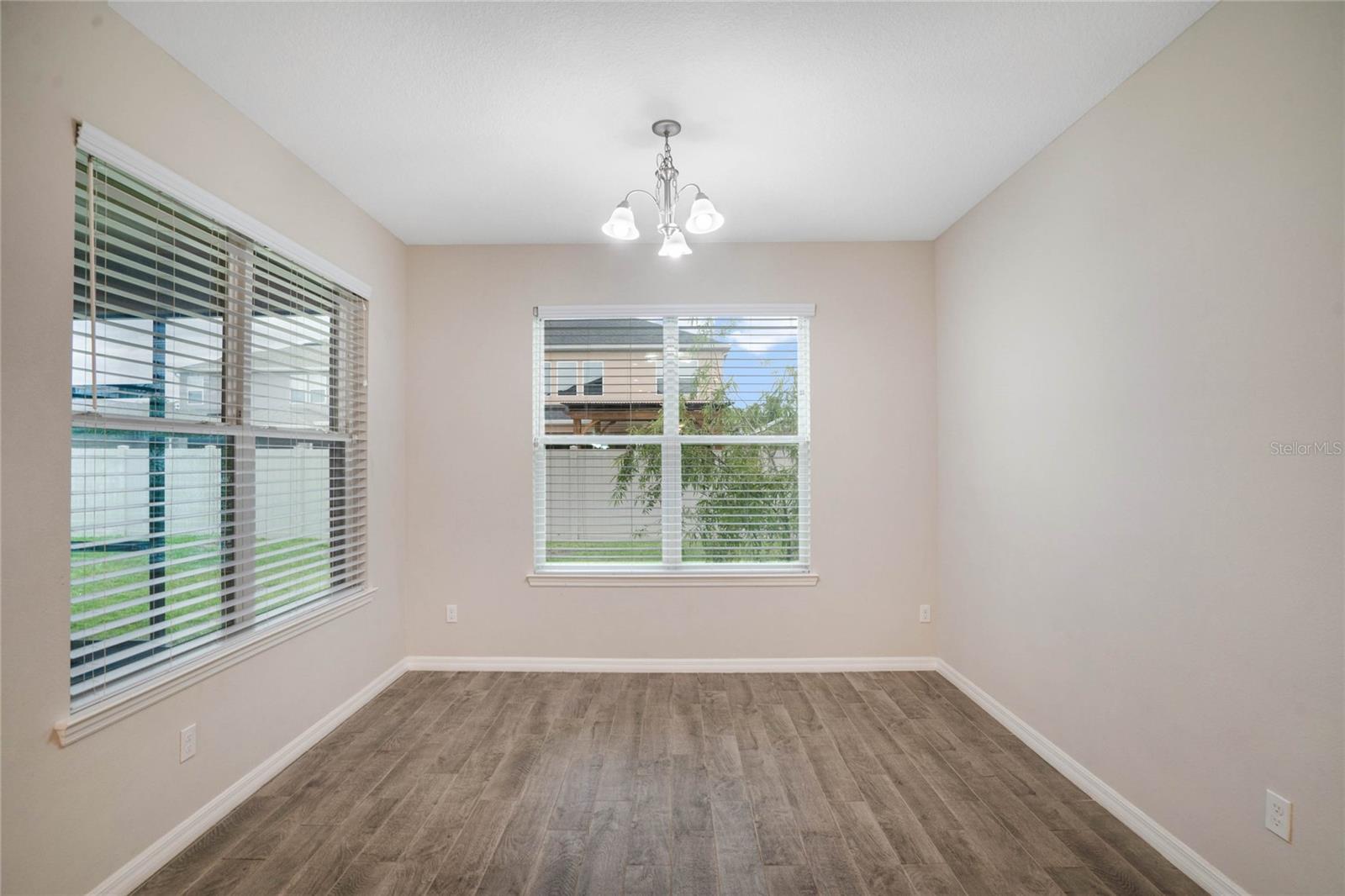 1132 Lakeside Estates Dr