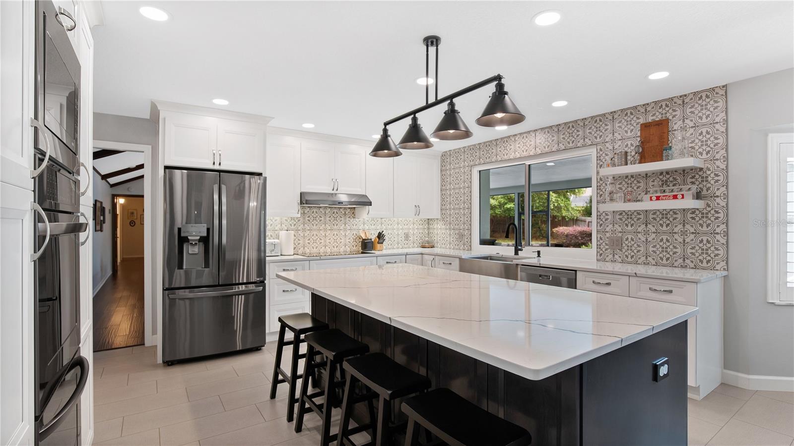 110 Valley Cir