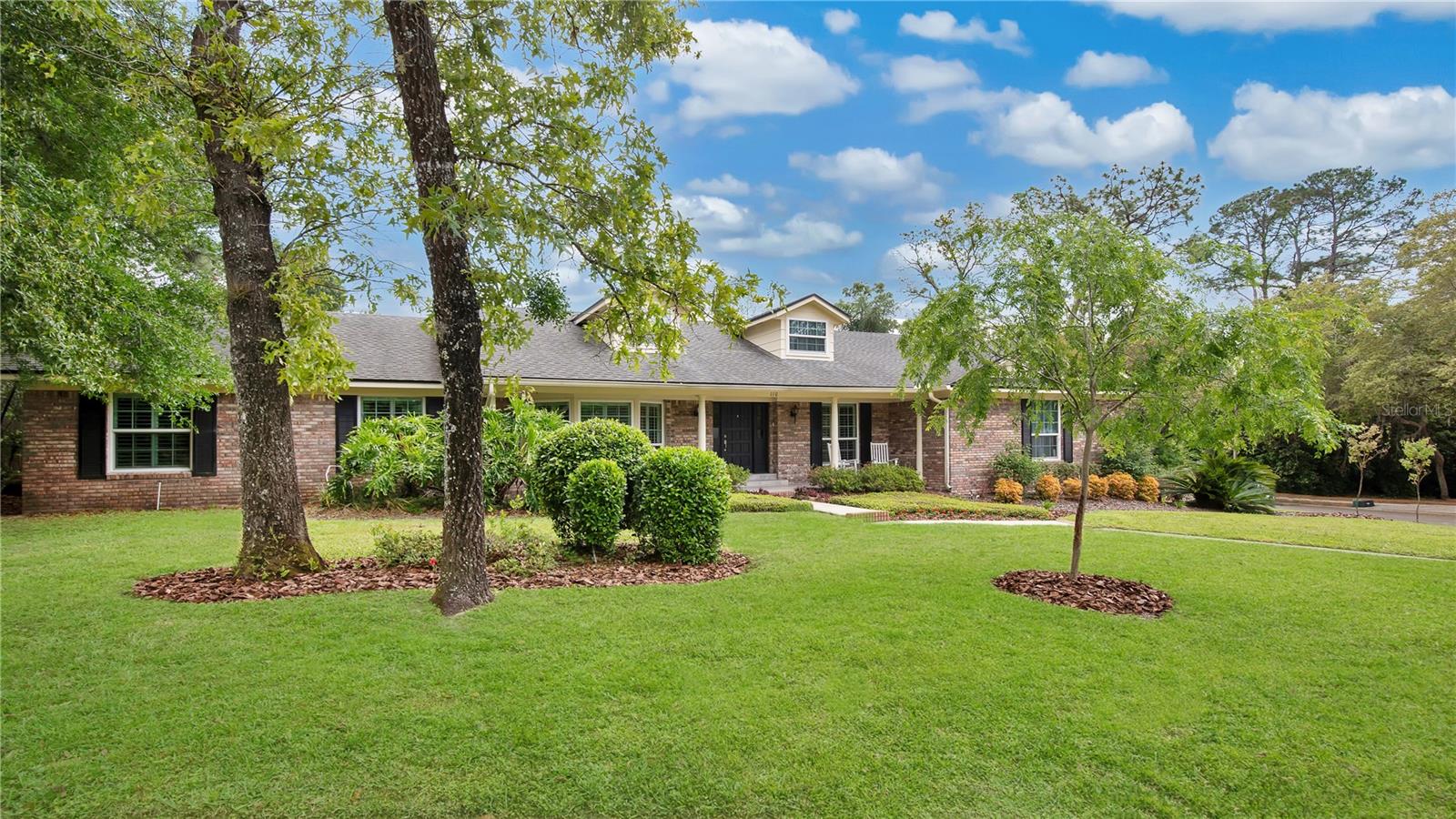 110 Valley Cir