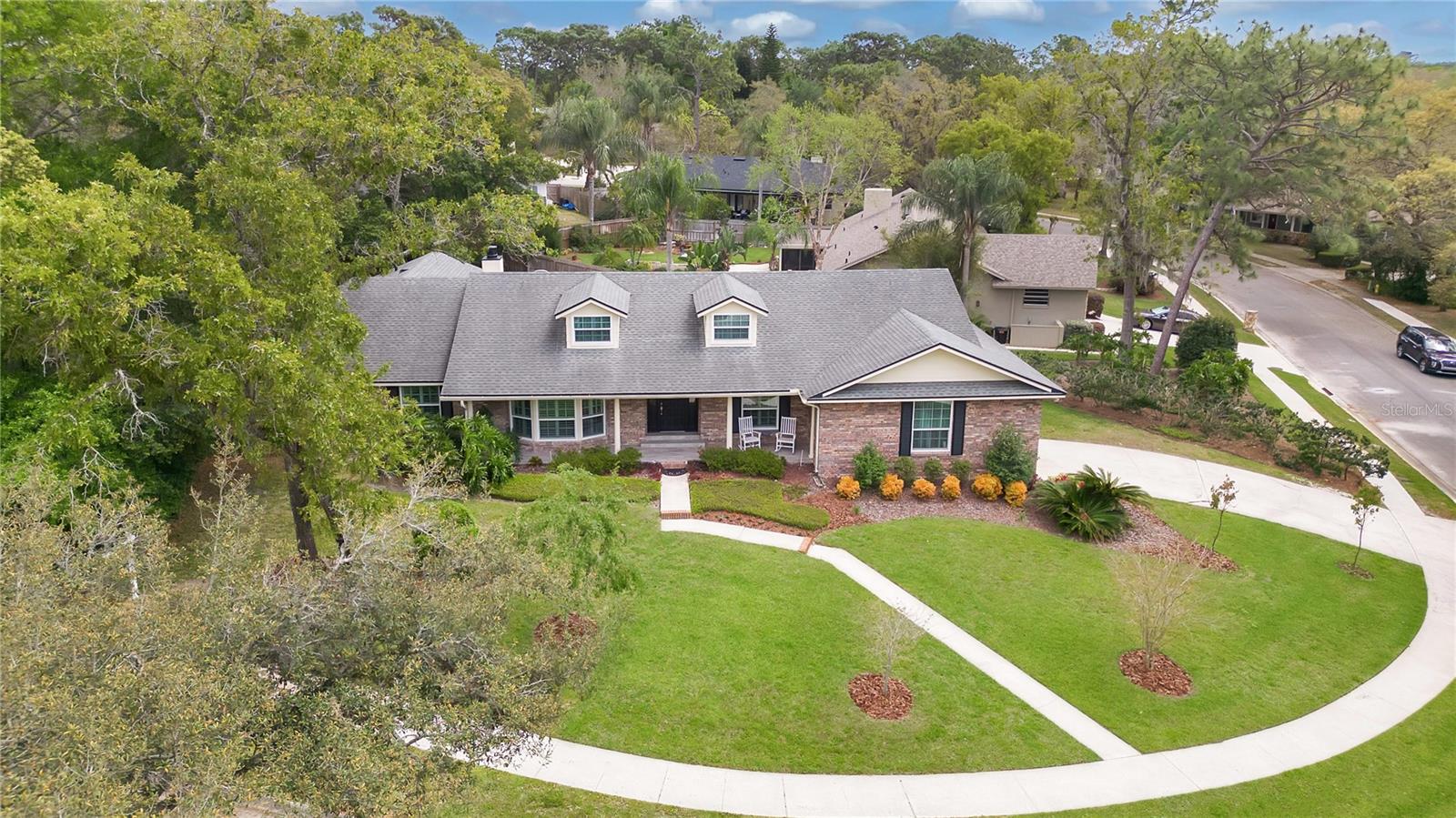 110 Valley Cir