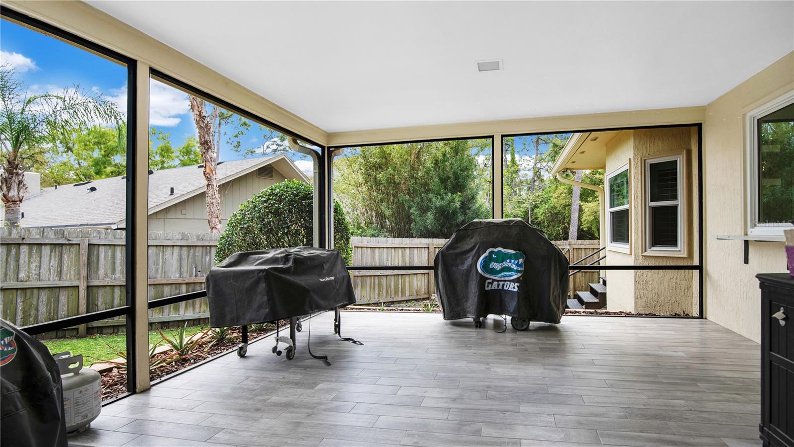 110 Valley Cir