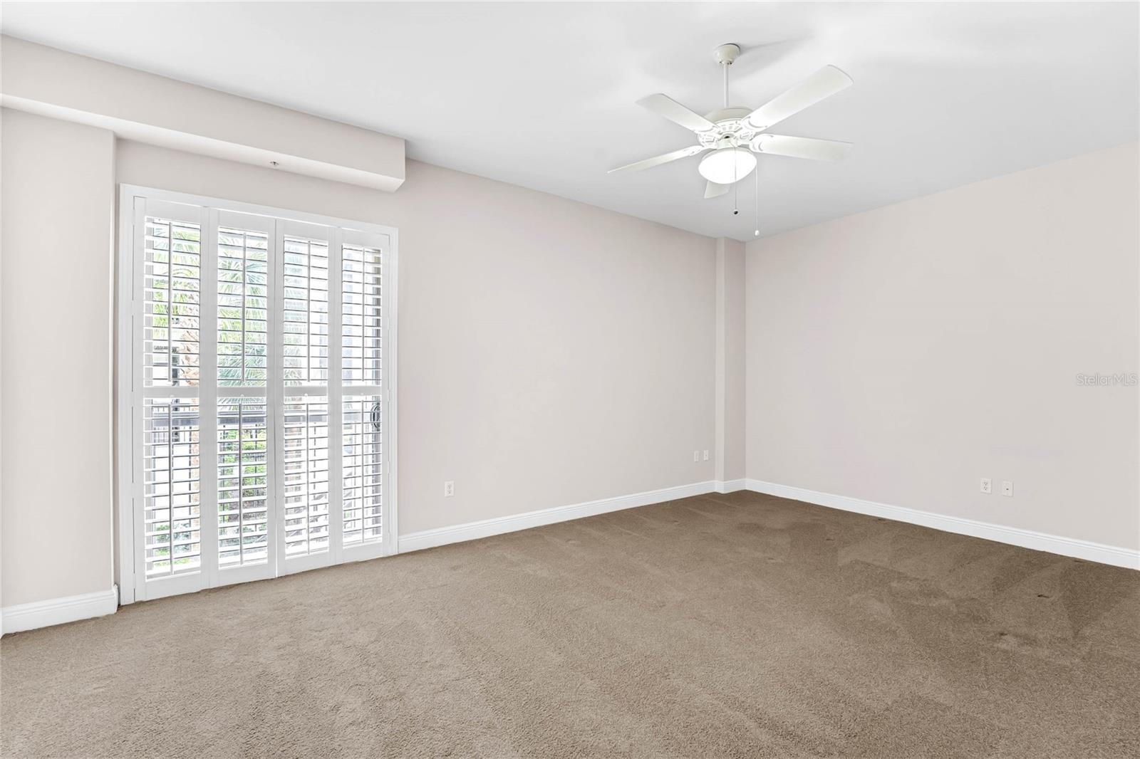 350 Carolina Ave #207