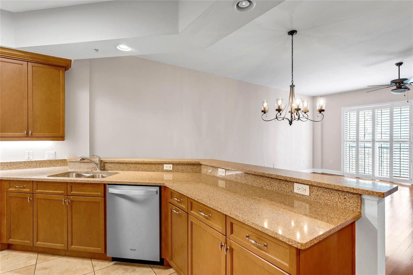 350 Carolina Ave #207