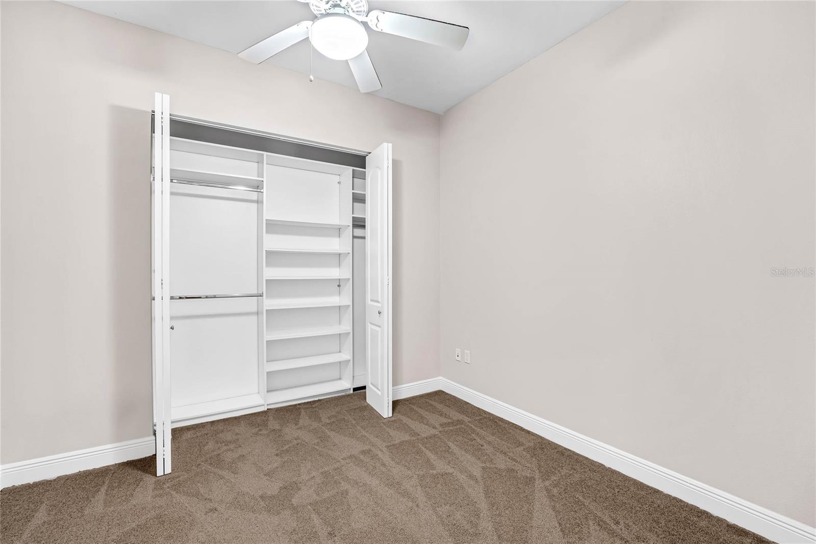 350 Carolina Ave #207