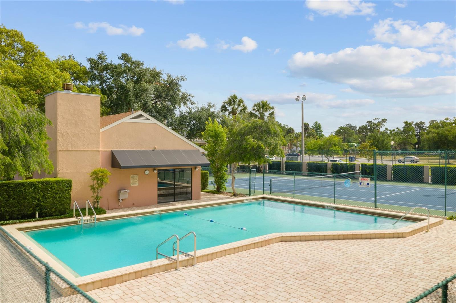 350 Carolina Ave #207