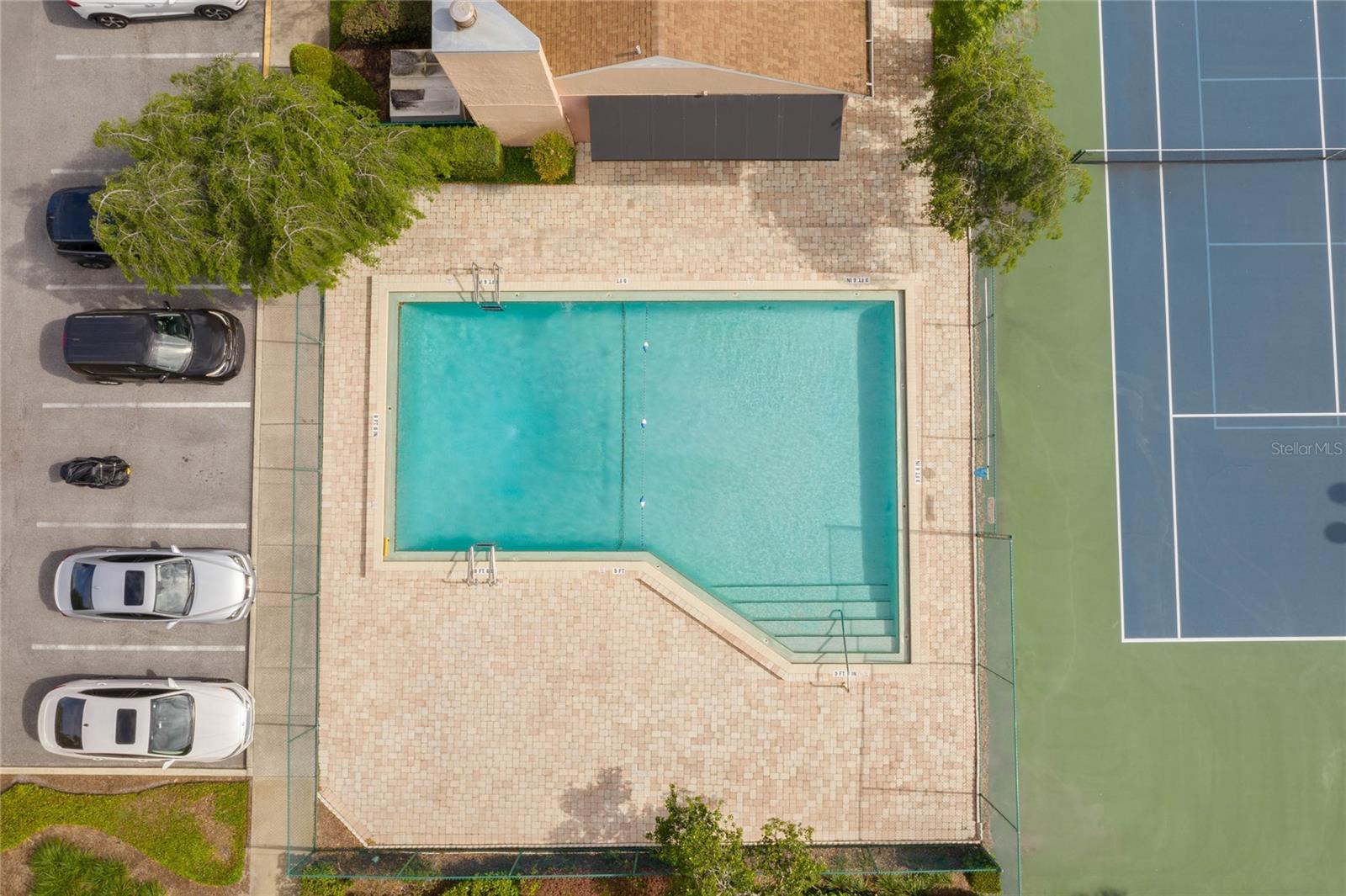 350 Carolina Ave #207