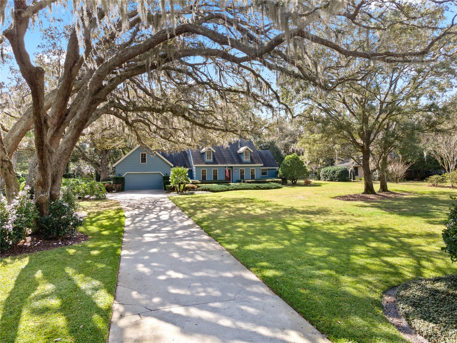 1402 Foxden Rd