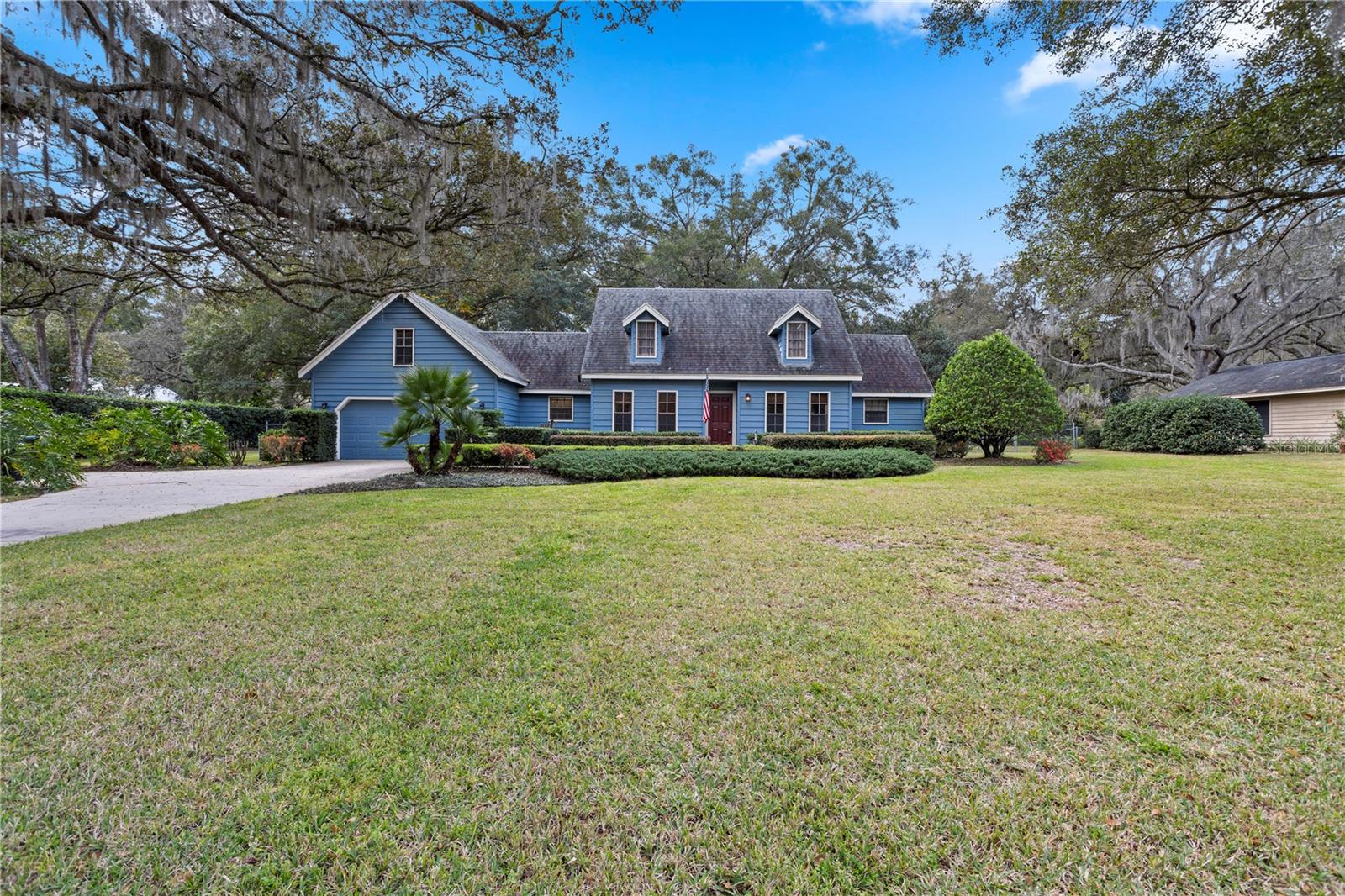1402 Foxden Rd