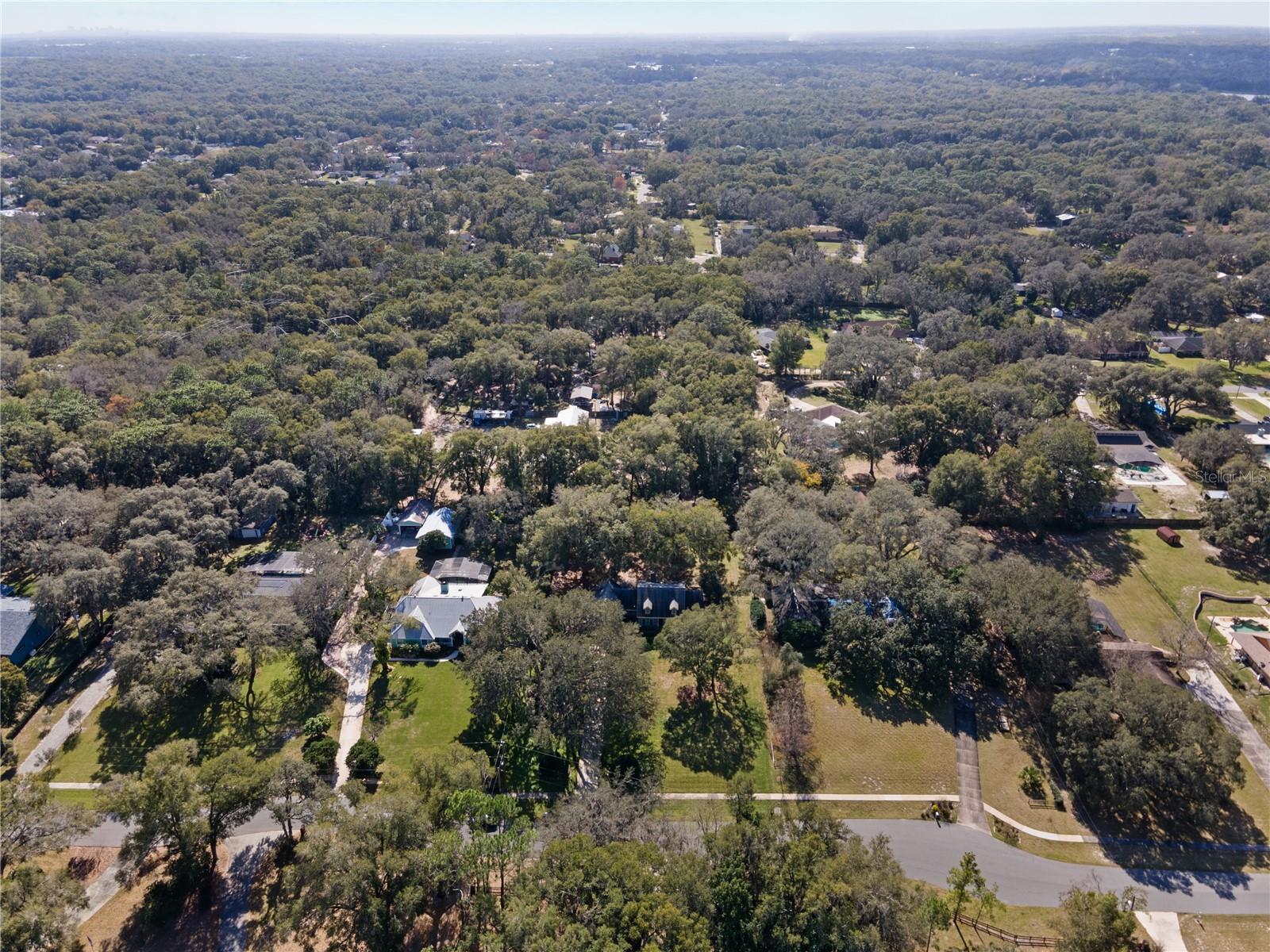 1402 Foxden Rd