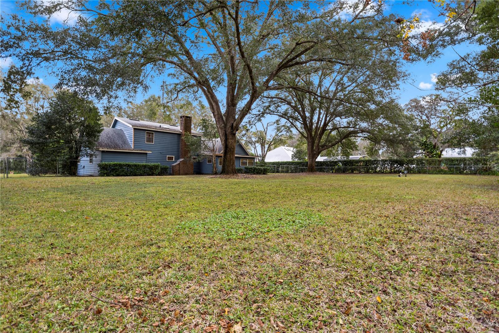 1402 Foxden Rd