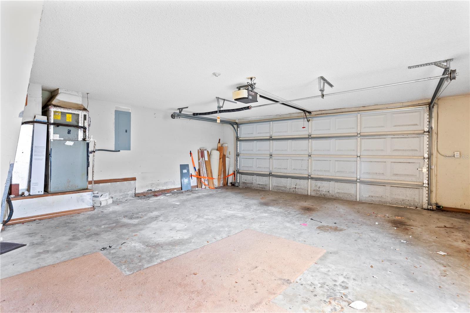 1402 Foxden Rd