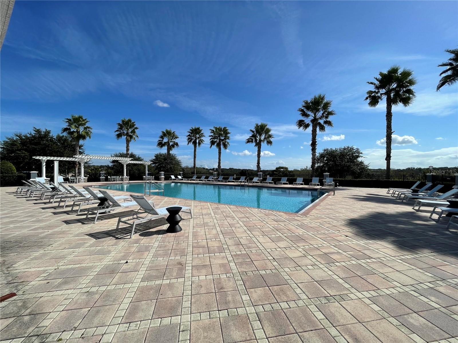 2385 Sirena Ln