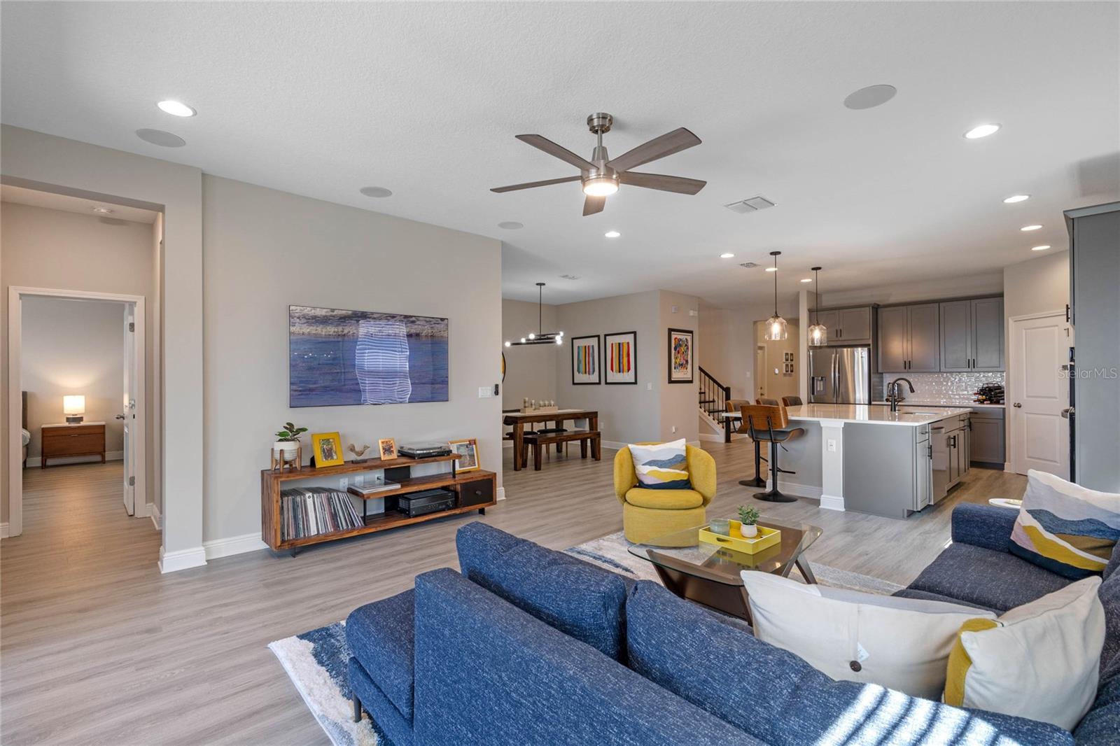5633 Orange Orchard Dr