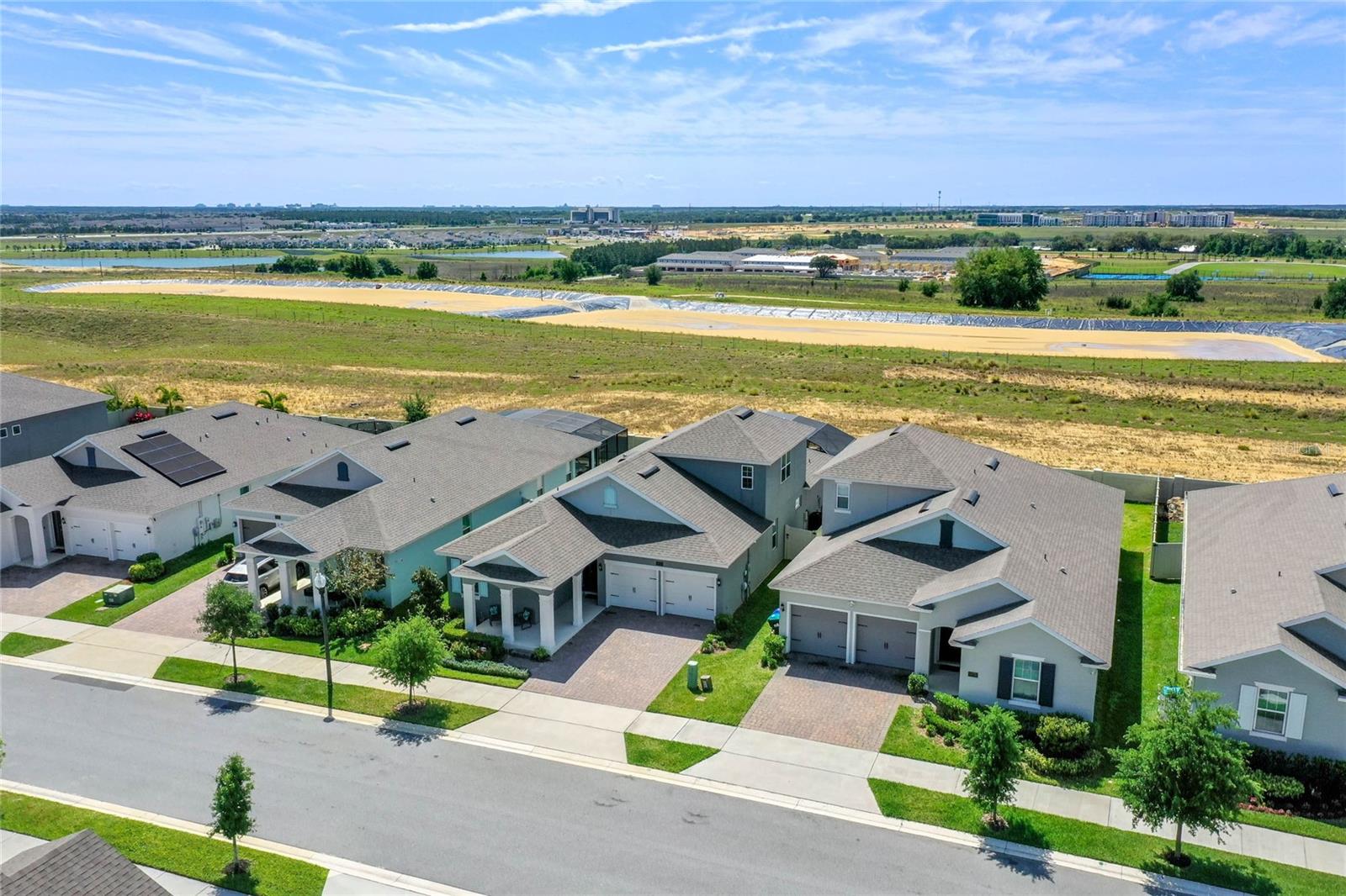 5633 Orange Orchard Dr