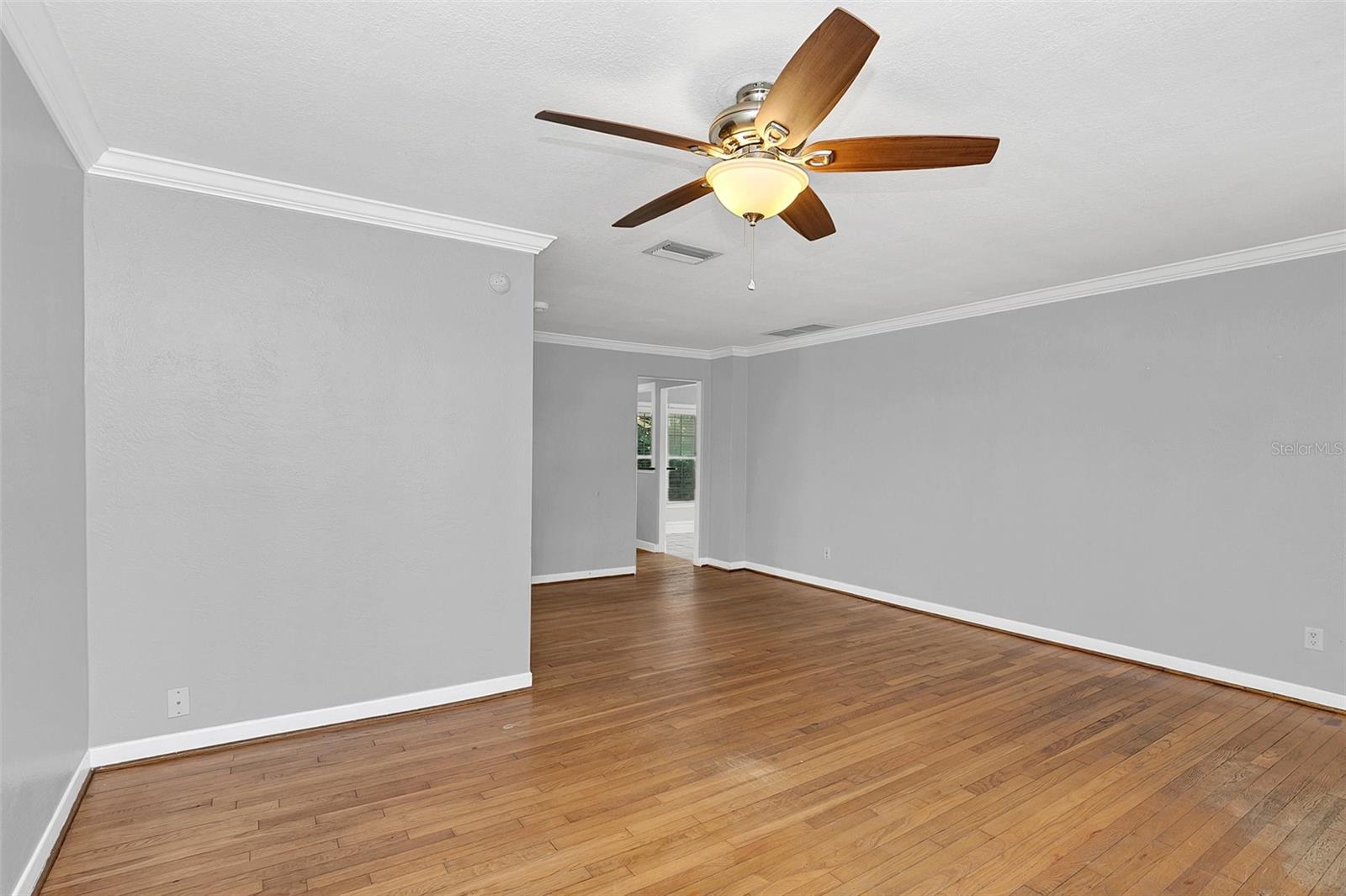 800 Lake Highland Dr