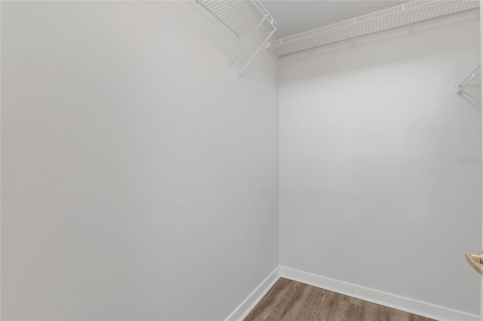 155 S Court Ave #2807