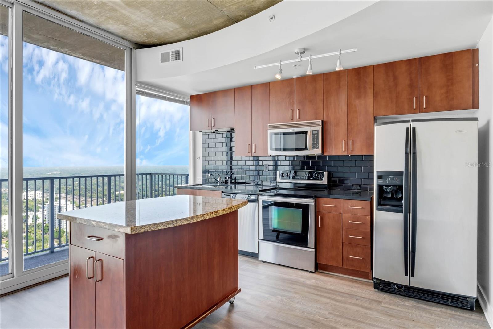 155 S Court Ave #2807